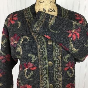 Icelandic Design Wool Sweater Cardigan Lined
